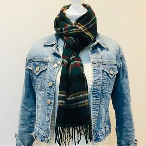 Lochcarron Scarf 100% New Wool Made In Scotland